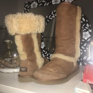 UGG classic sun sparkle size 8